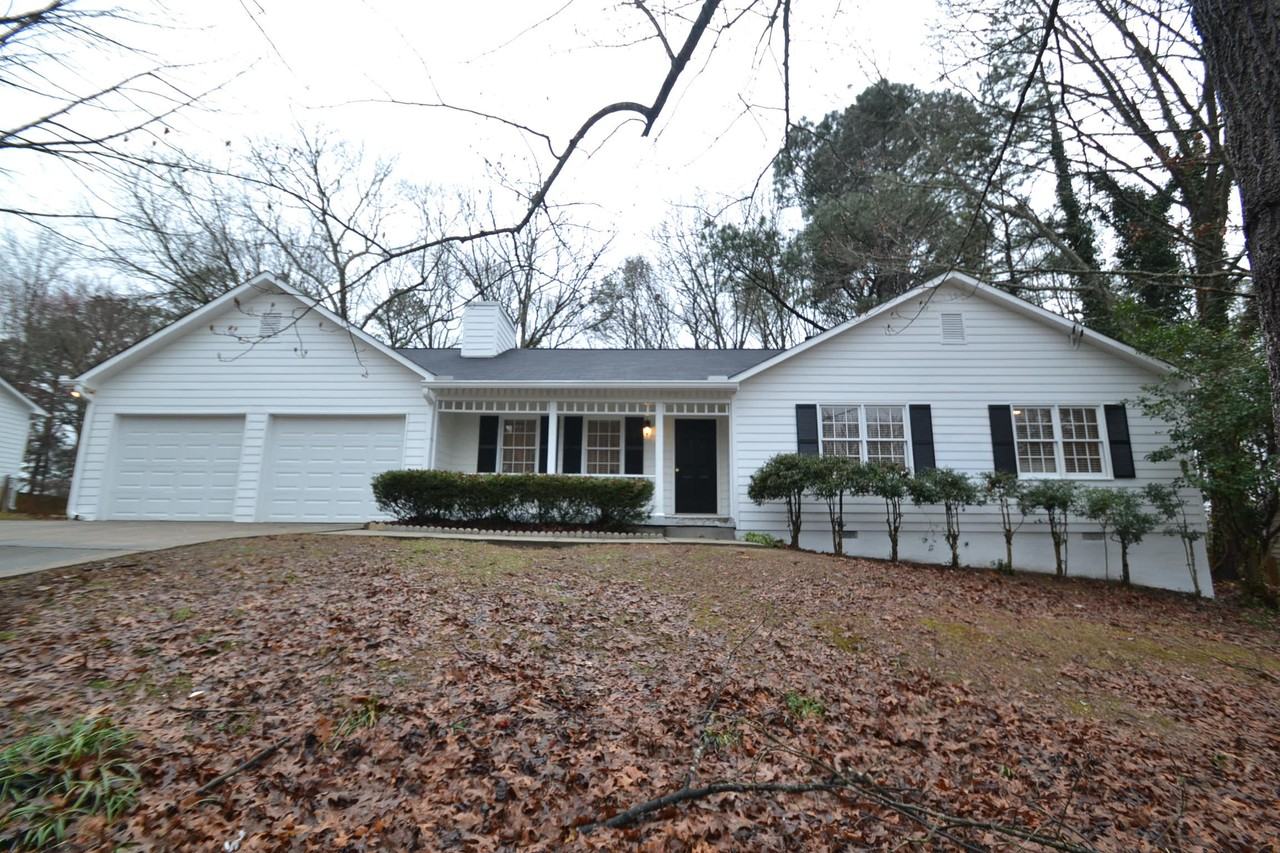 305 N Briar Ridge, Woodstock, GA 30189 3 Bedroom Apartment for Rent