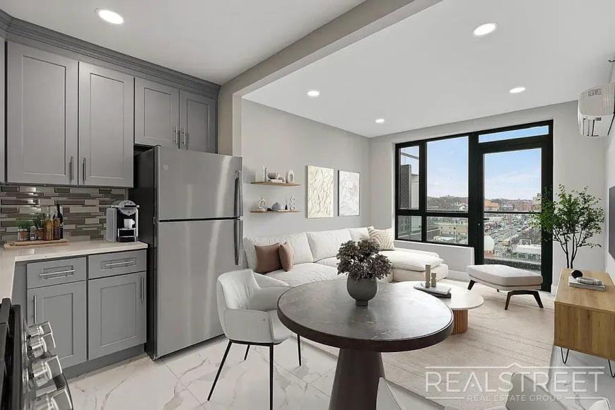 15002 Hillside Ave - Photo 2 of 10