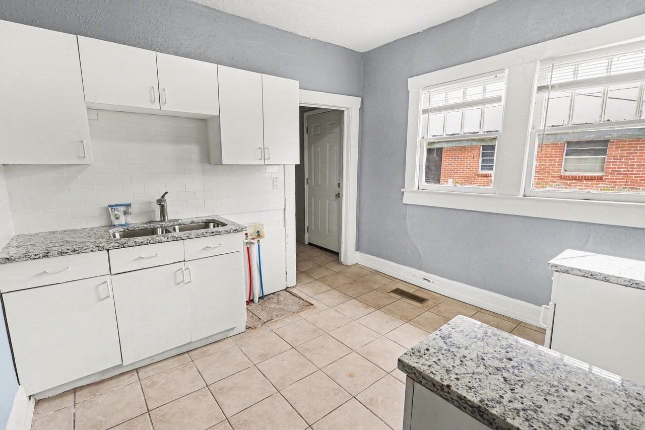 2335 20th Place Ensley #1 - Photo 5 of 11