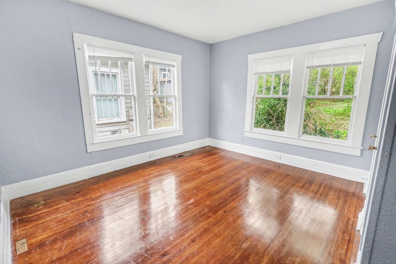 2335 20th Place Ensley #1 - Photo 7 of 11