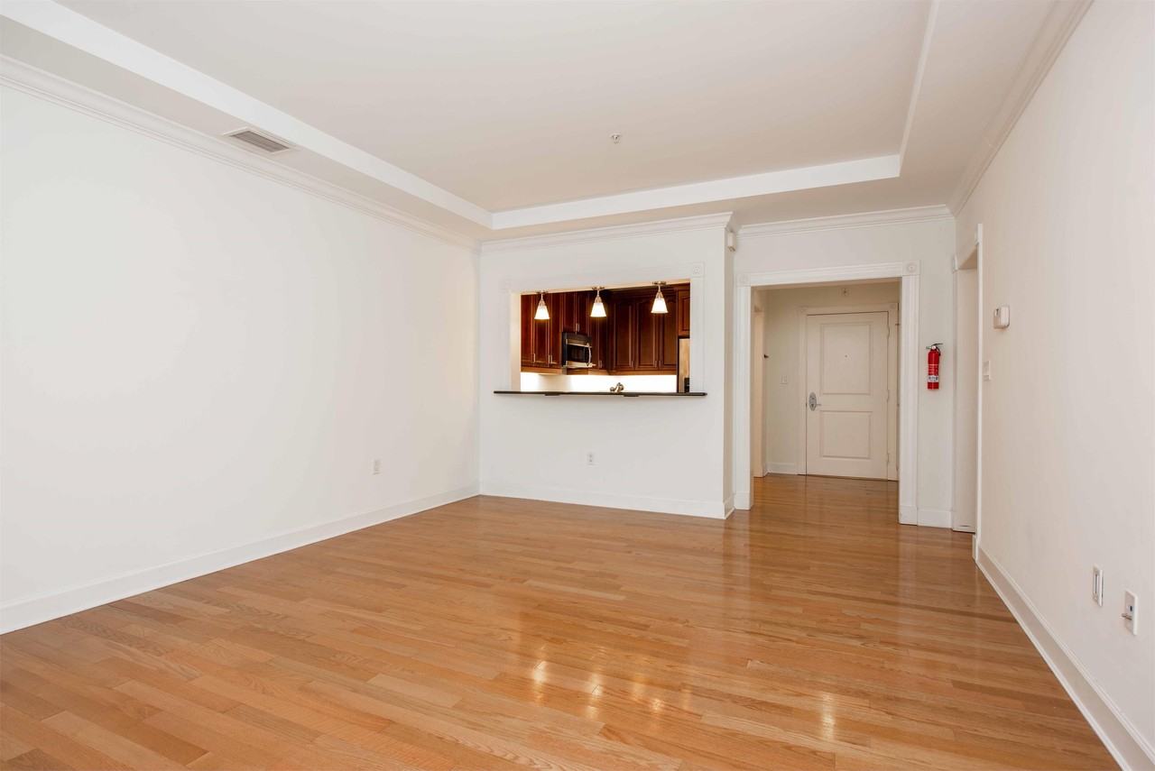 401 13th Street NE (DC) - Photo 7 of 19