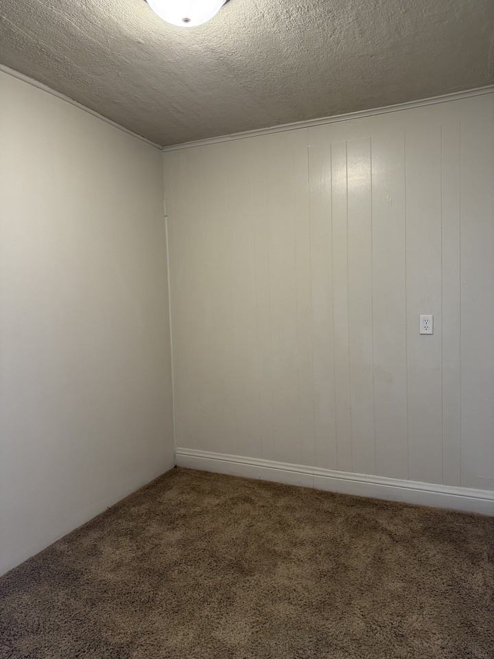 215 - S 2nd - Photo 6 of 6