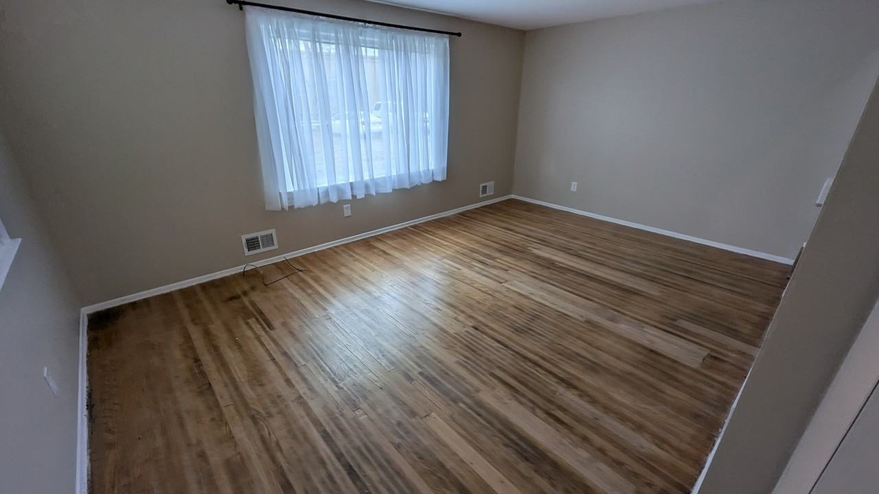 534-582 Denise Road, 14616 - Photo 3 of 20