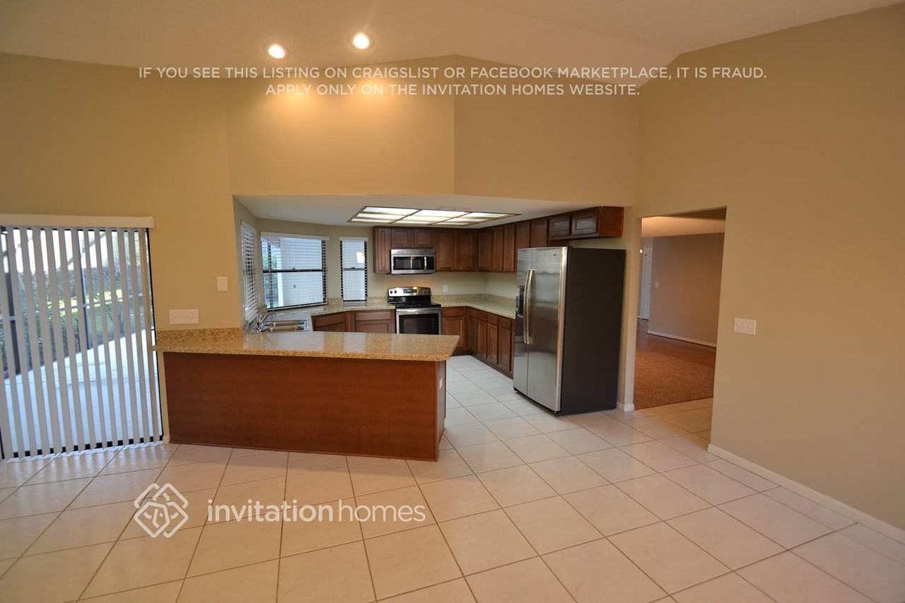 3214 Thackery Way - Photo 5 of 16