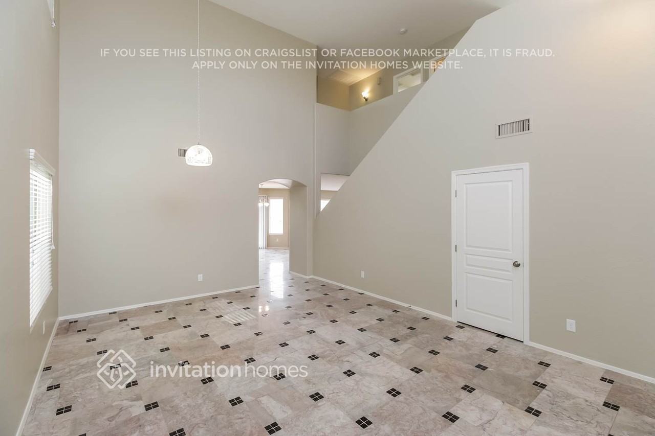 29117 N Yellow Bee Dr - Photo 4 of 16