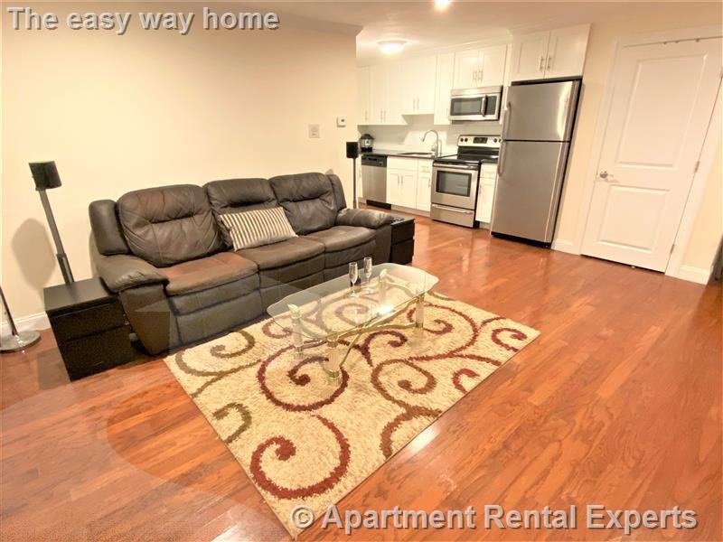 6 Blair Pl #5 - Photo 4 of 11