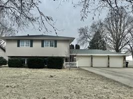 featured image of 117 Colchester Dr