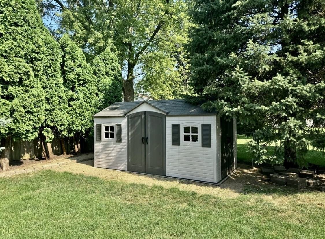 117 Colchester Dr - Photo 6 of 32