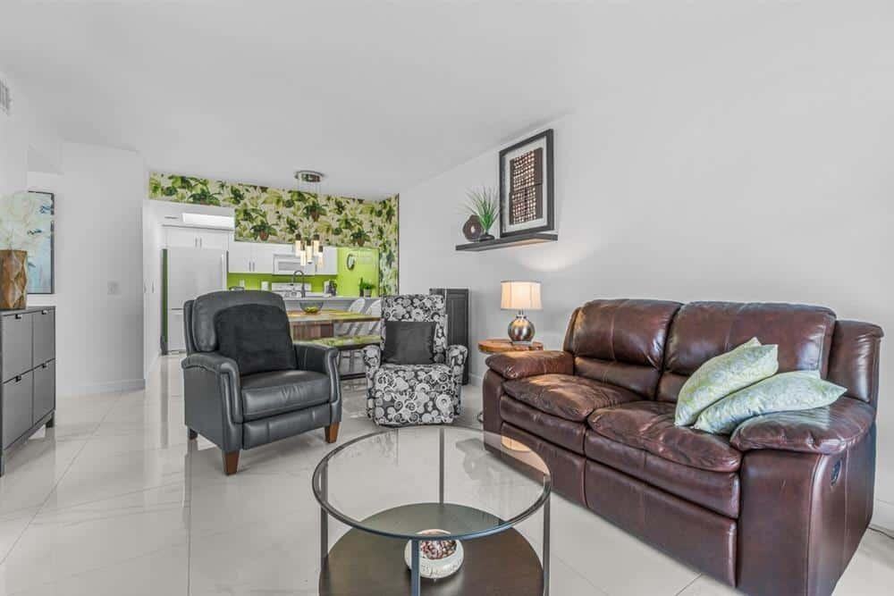 154 Waterside Dr - Photo 5 of 19