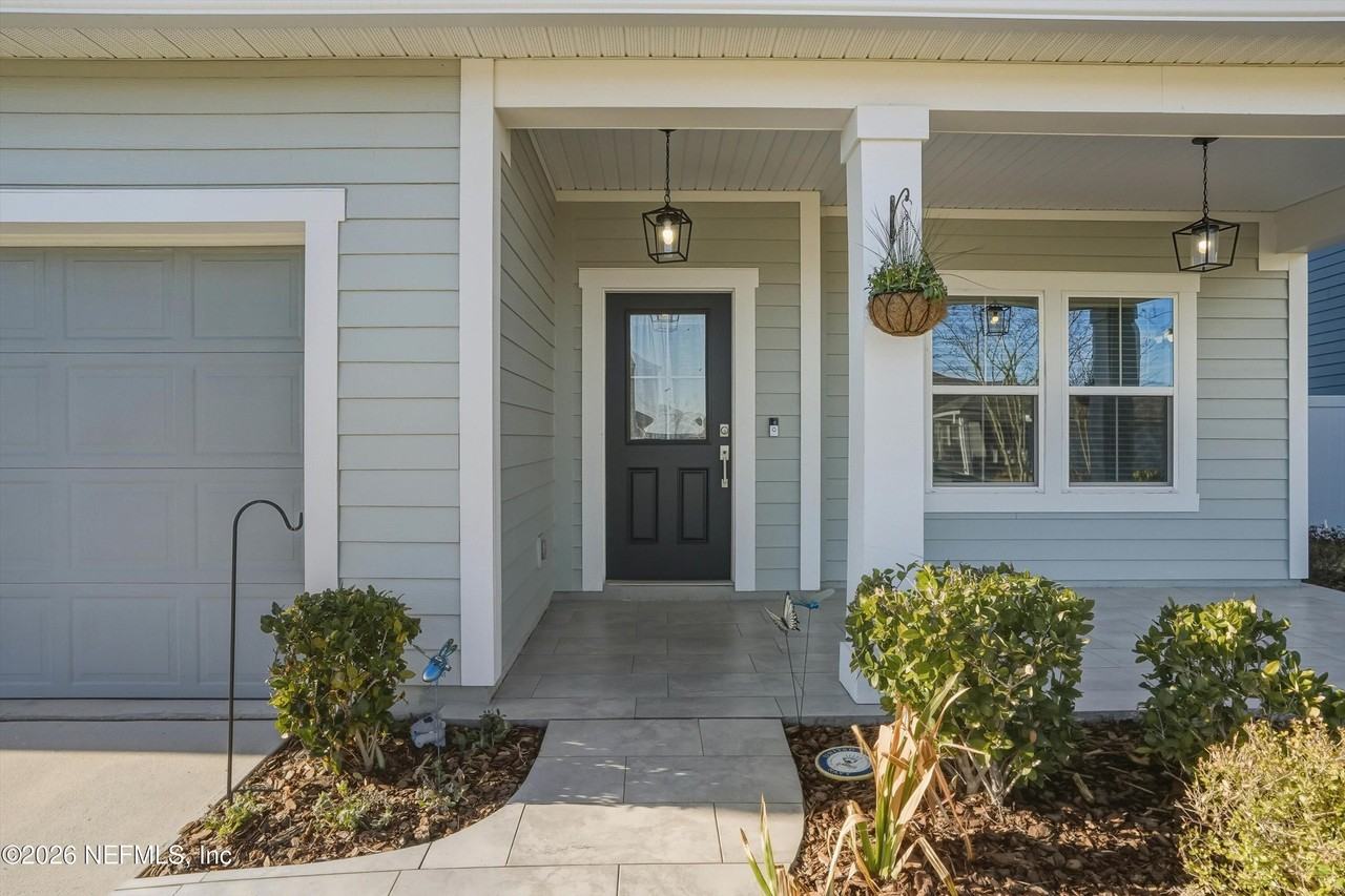 13122 Dunwick Rd - Photo 3 of 39