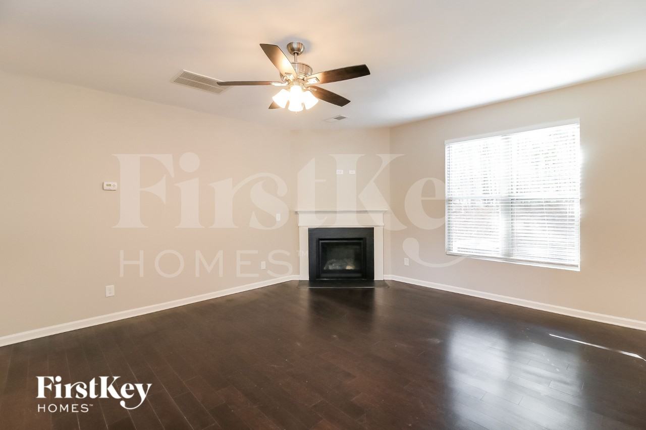 248 Ledford Way - Photo 3 of 15