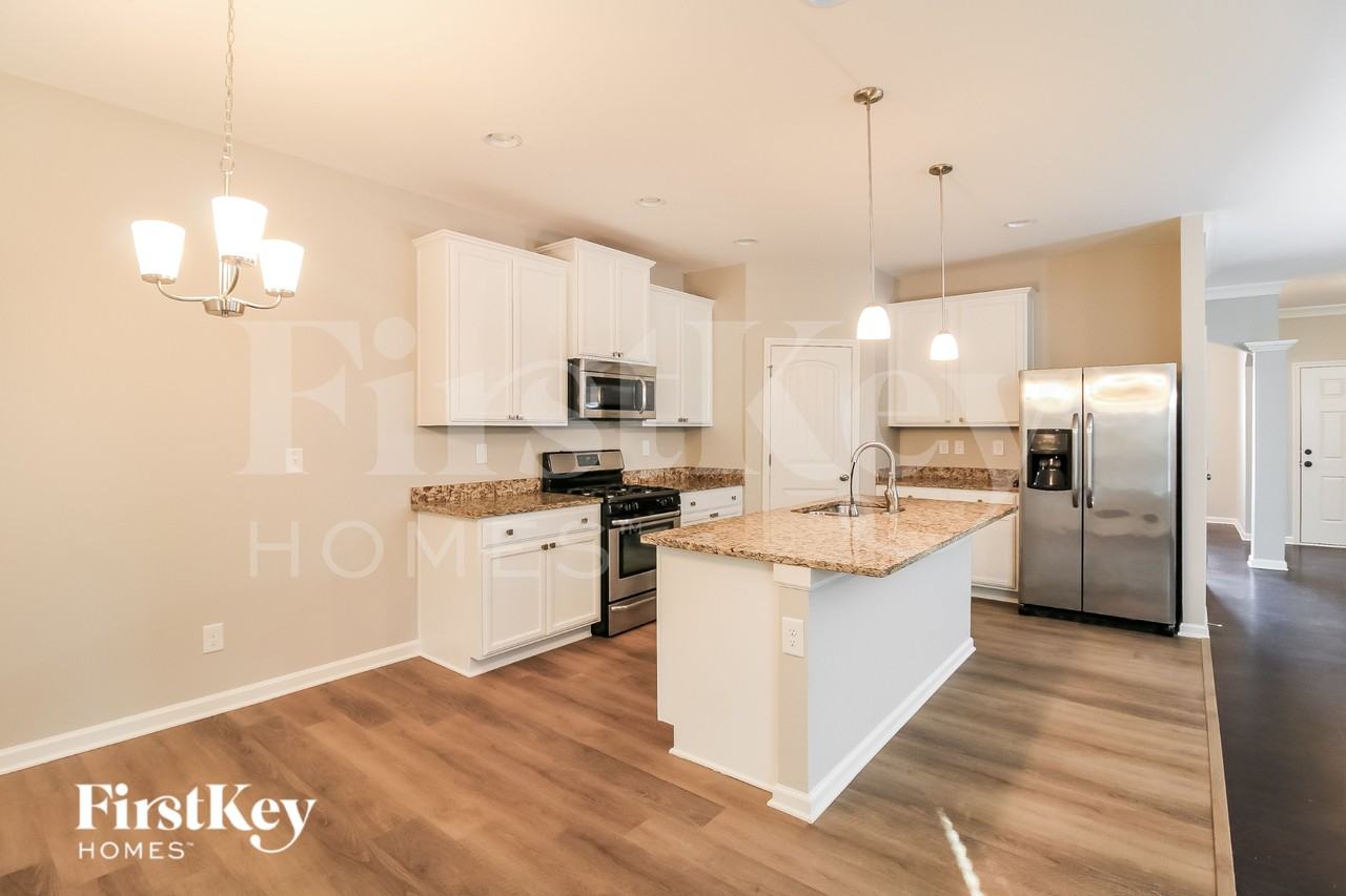 248 Ledford Way - Photo 6 of 15