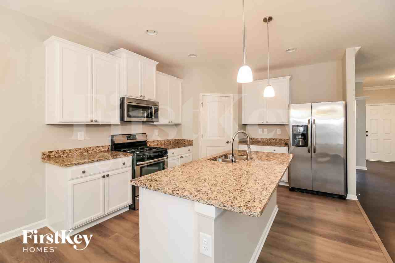 248 Ledford Way - Photo 7 of 15