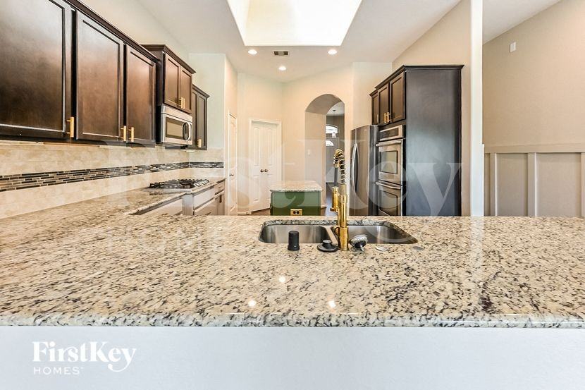 3711 Daintree Park Dr - Photo 7 of 15