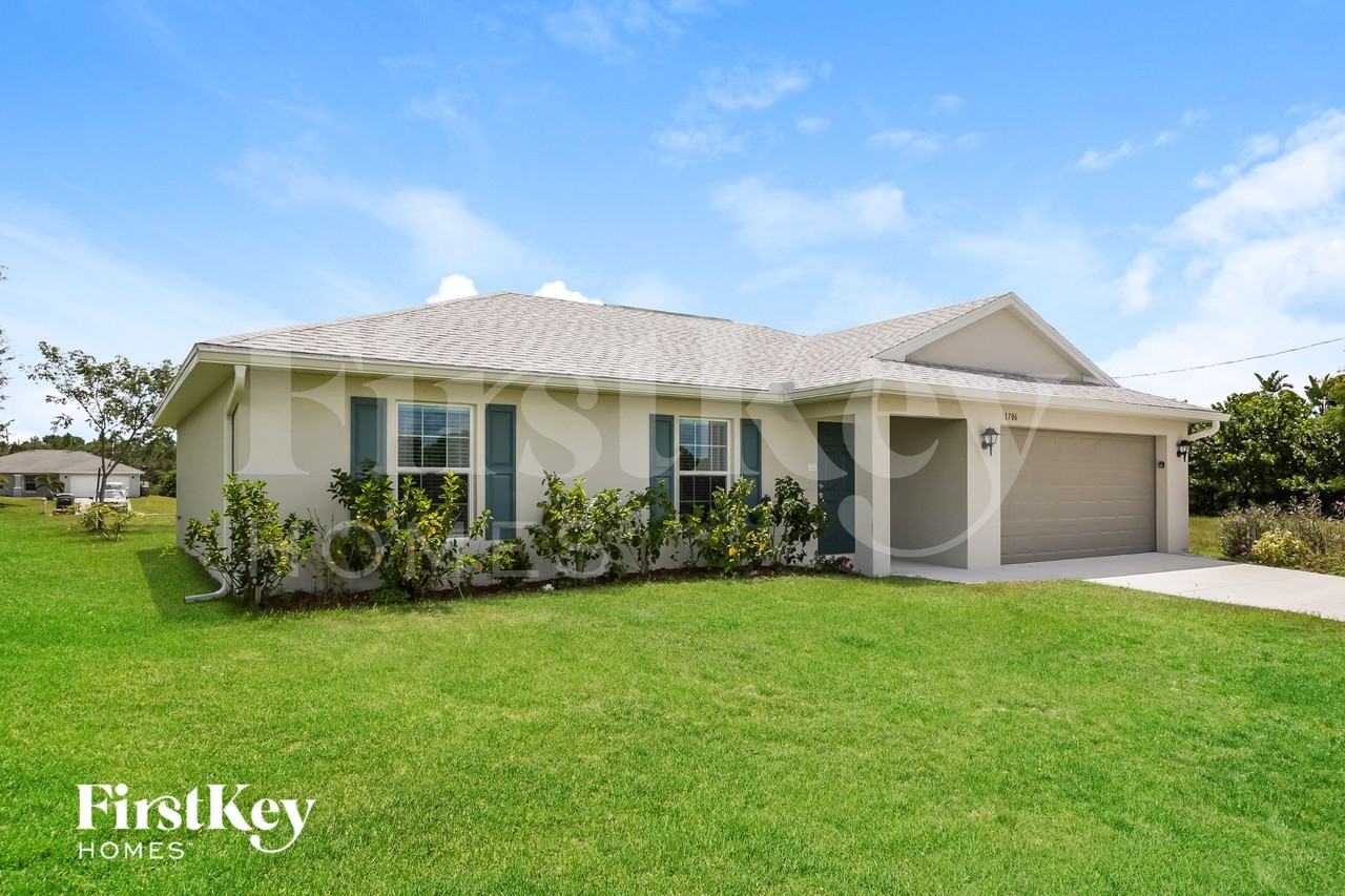 1706 Nw 26th St - Photo 2 of 15