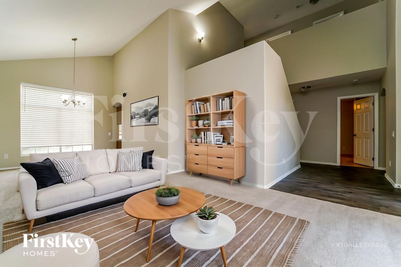 7741 E Calle Bien Nacida - Photo 5 of 18