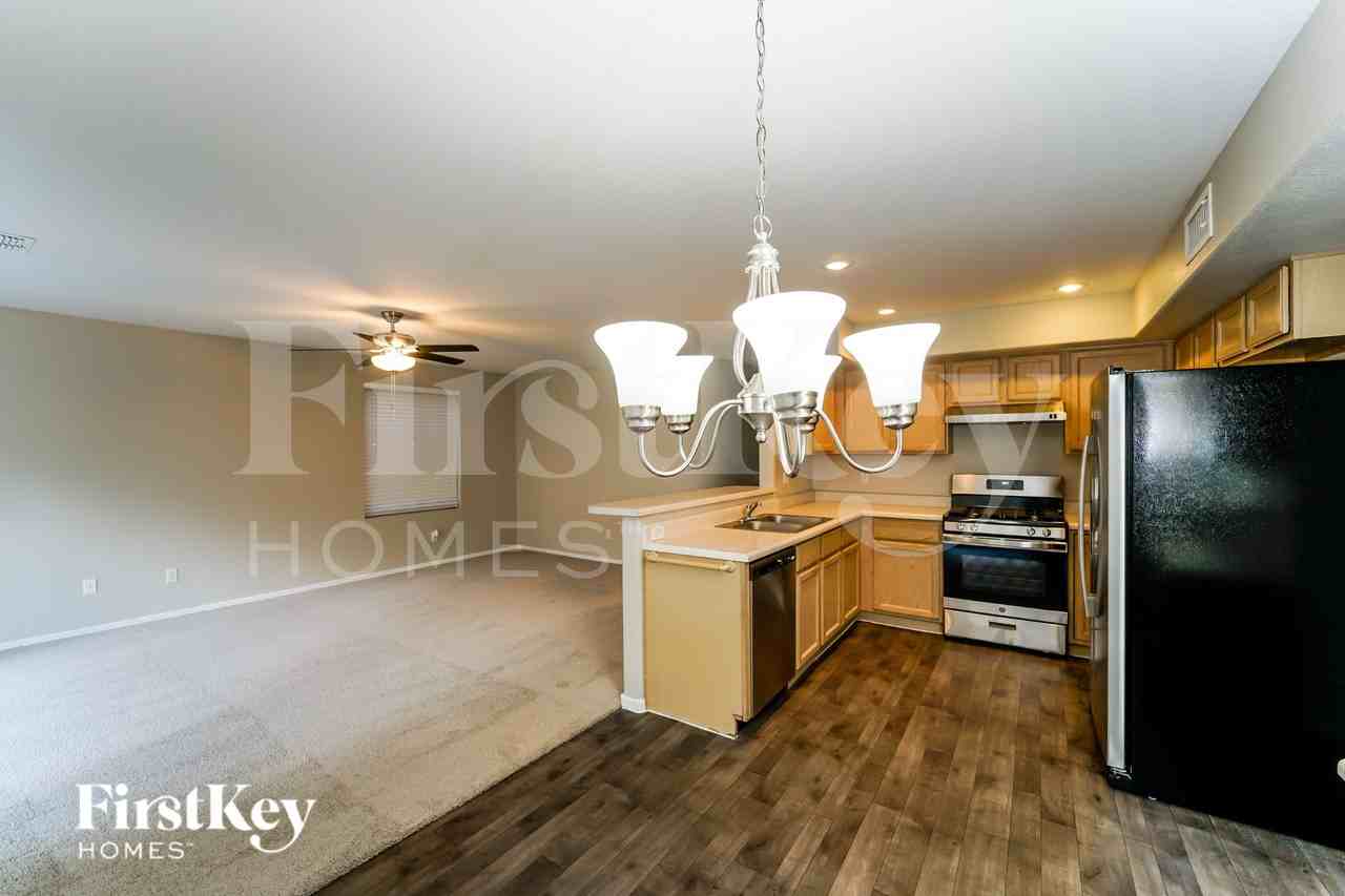 7741 E Calle Bien Nacida - Photo 6 of 18