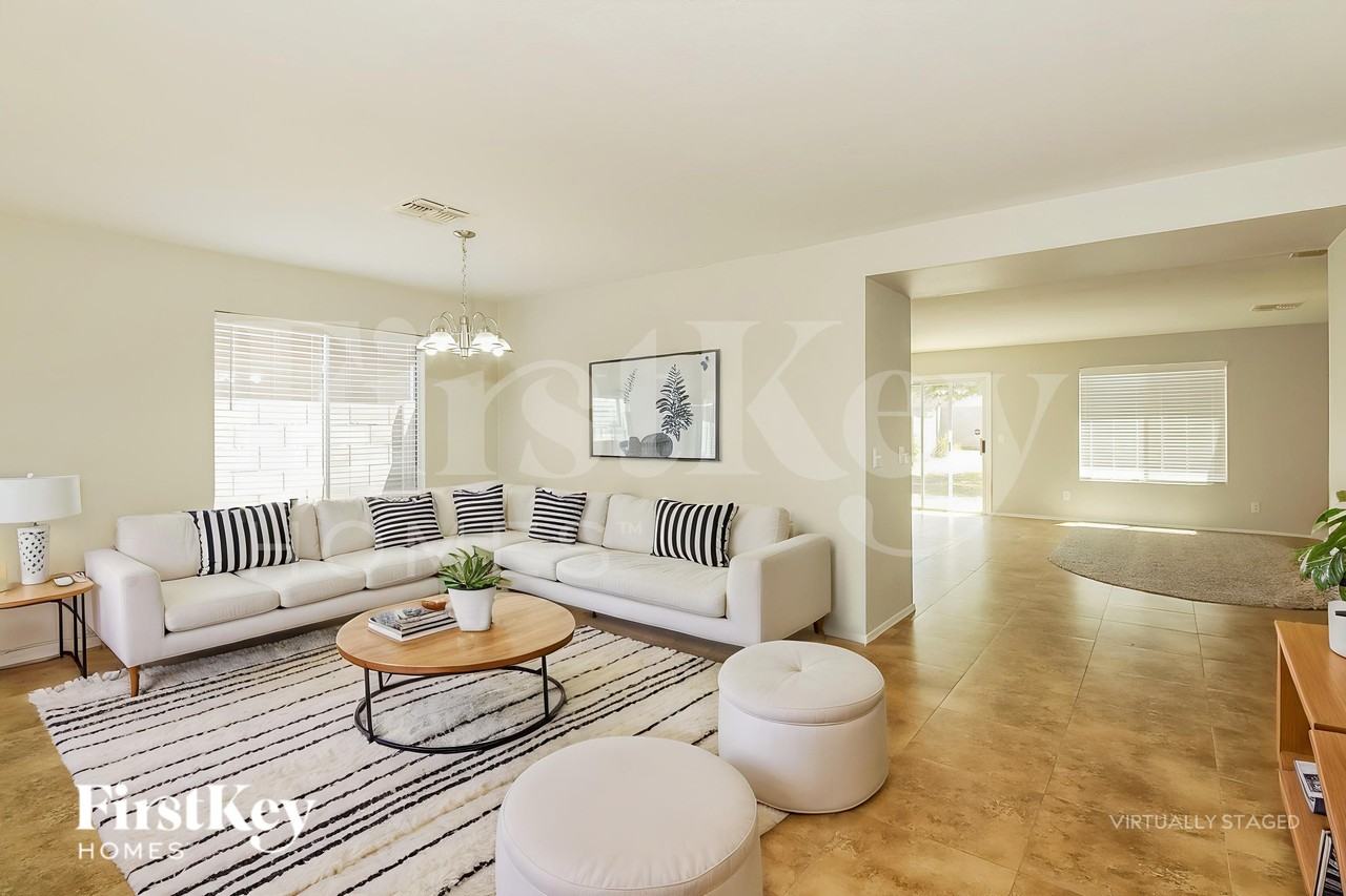 5878 E Cedarbird Dr - Photo 3 of 18