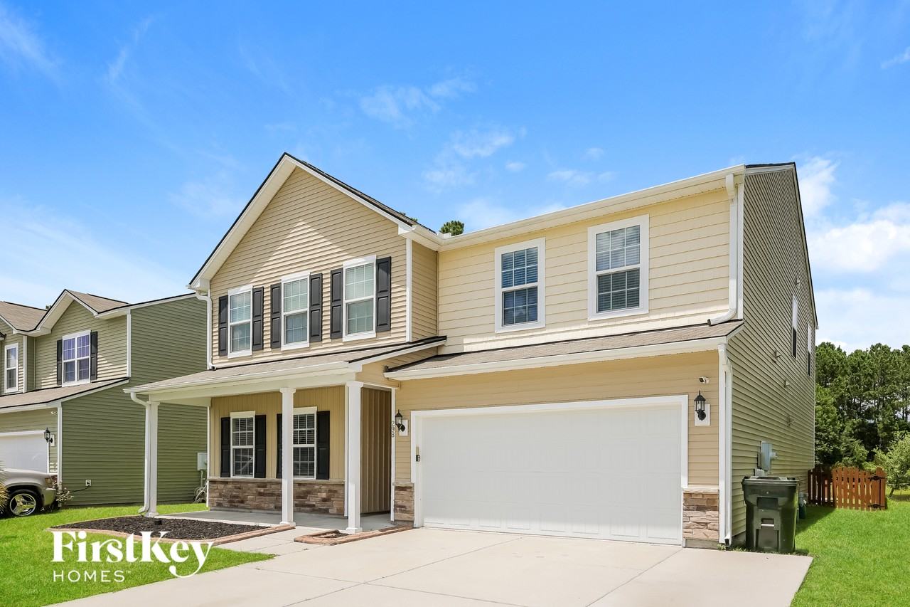 298 Decatur Dr - Photo 2 of 15