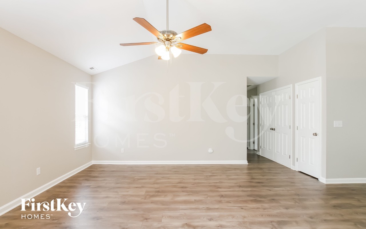 2423 Galena Ln - Photo 2 of 15