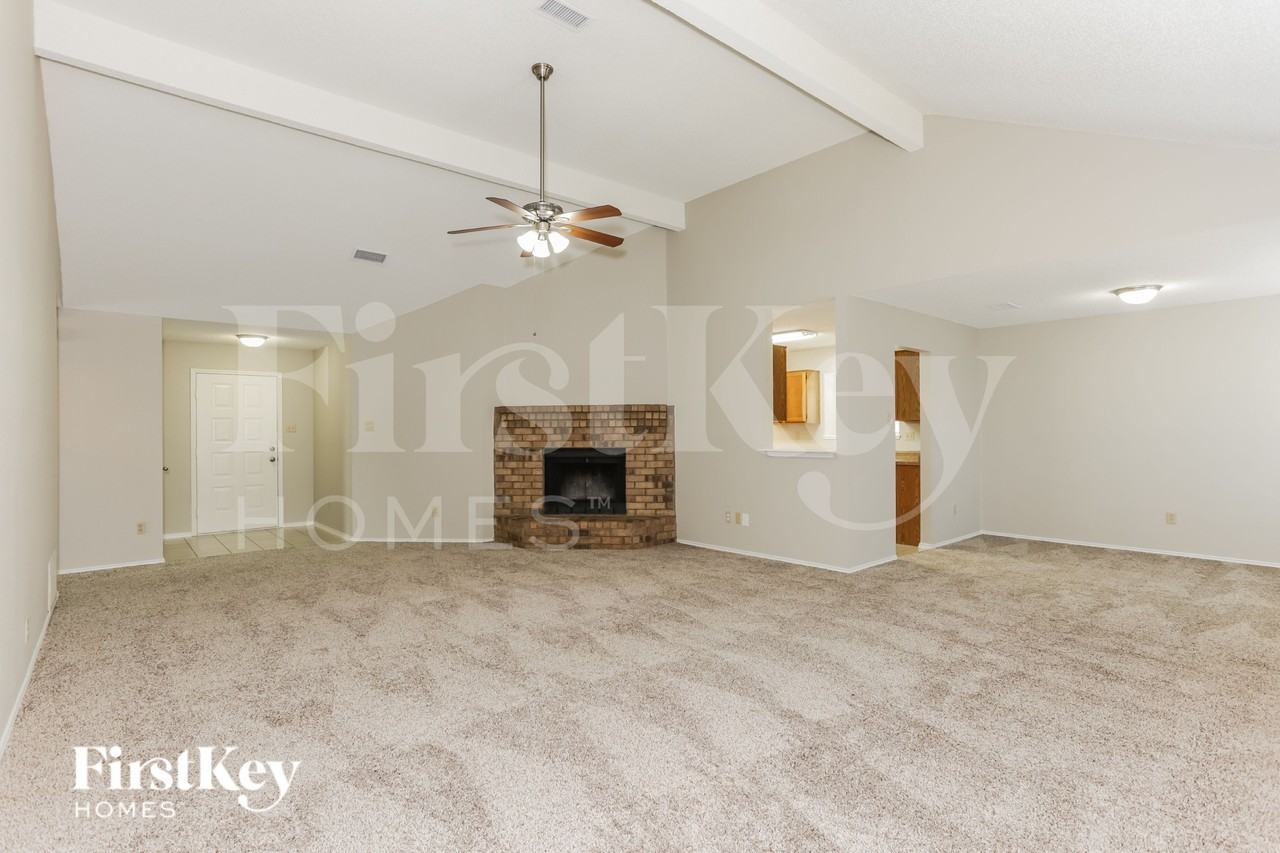 8345 Ohara Ln - Photo 3 of 17