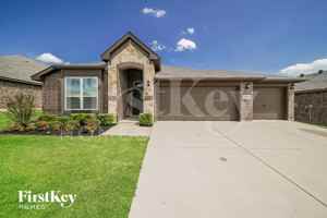 featured image of 2513 Weatherford Heights Dr