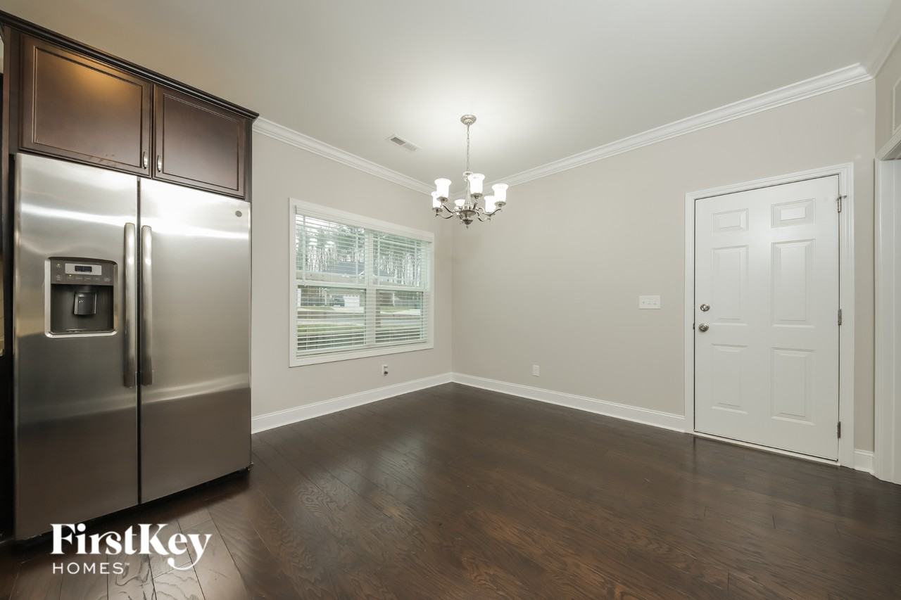 2055 Cold Creek Ct - Photo 4 of 15