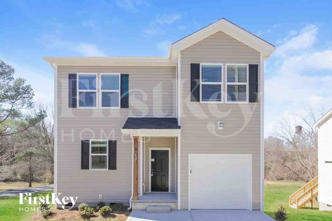 601 Stafford St - Photo 2 of 15