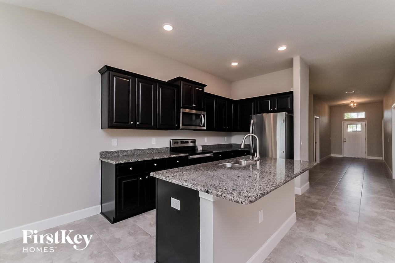 14428 Potterton Cir - Photo 6 of 15