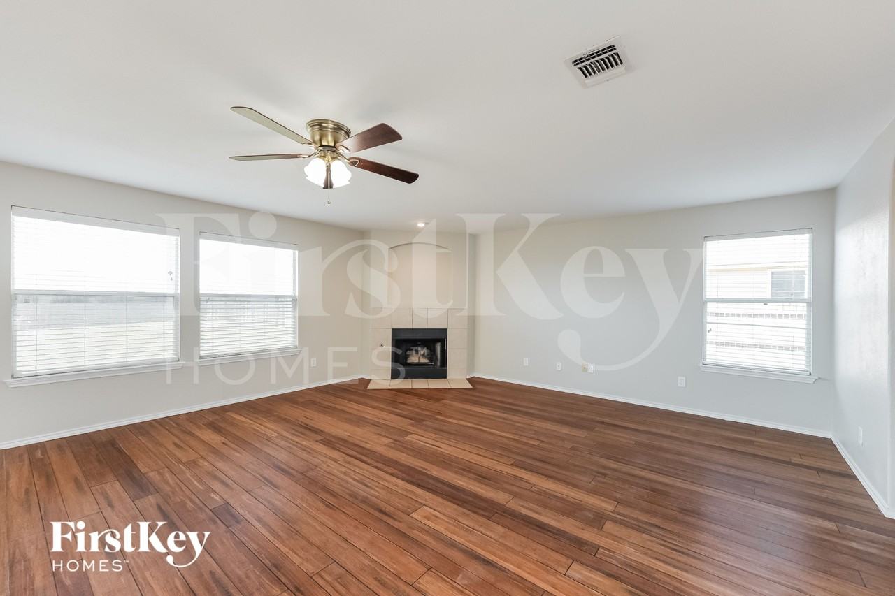 7010 Day Break Peaks - Photo 3 of 15