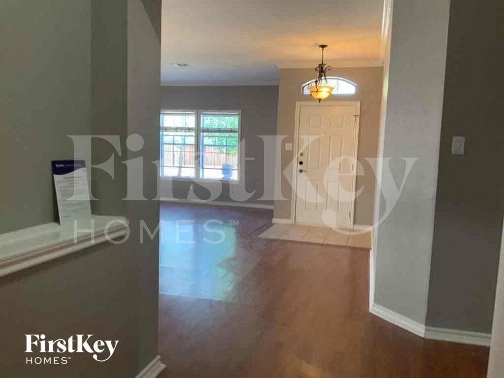 3512 Big Horn Trl - Photo 3 of 18