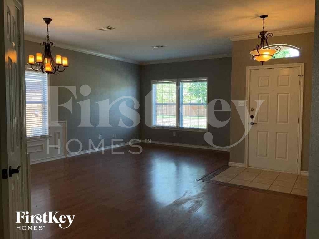 3512 Big Horn Trl - Photo 6 of 18