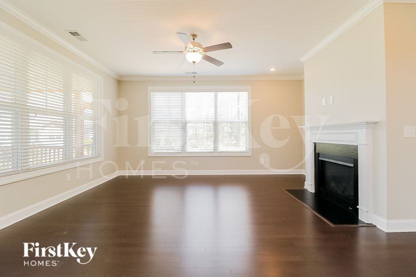 159 Grey Hawk Dr - Photo 3 of 15