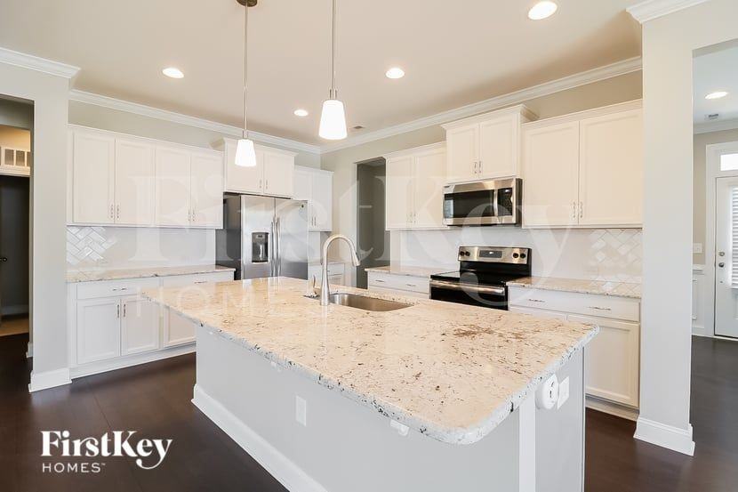 159 Grey Hawk Dr - Photo 4 of 15