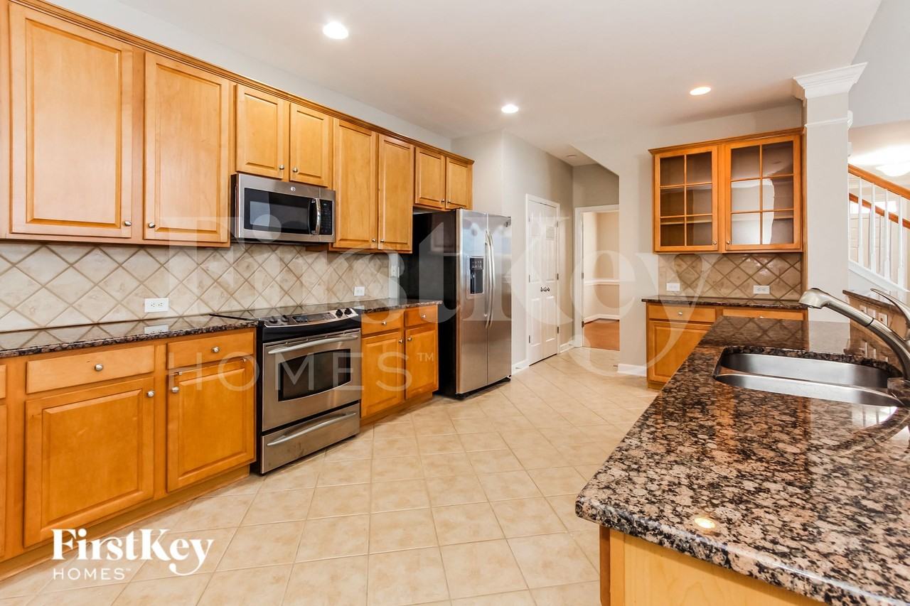 19331 Windjammer Cir - Photo 7 of 15