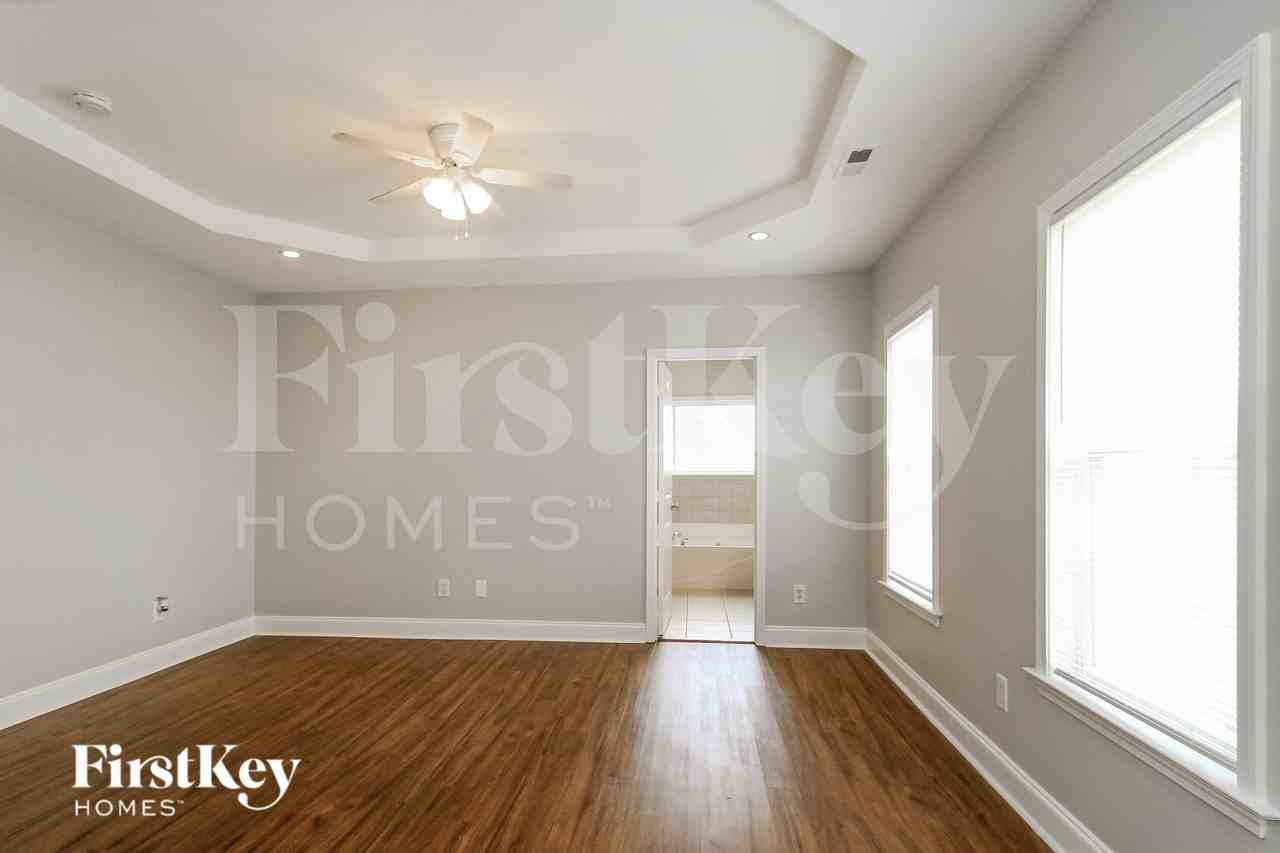 3117 Knoll Ridge Dr - Photo 7 of 15