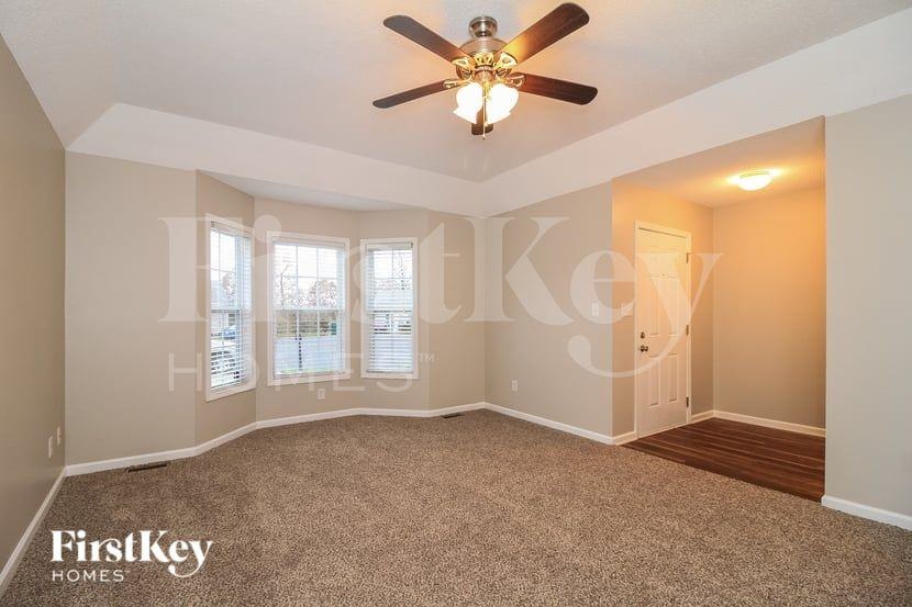 4625 Beckel Ct - Photo 3 of 15