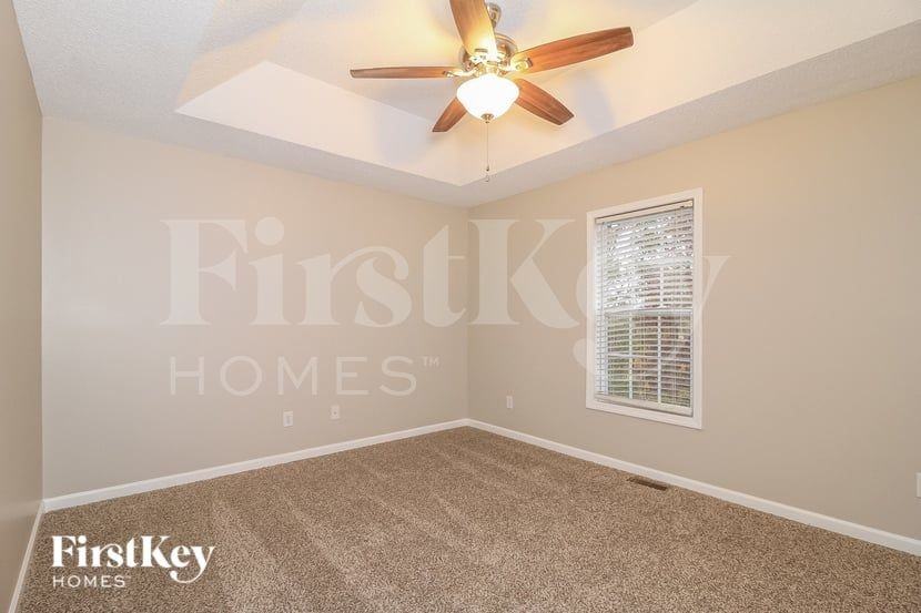 4625 Beckel Ct - Photo 7 of 15