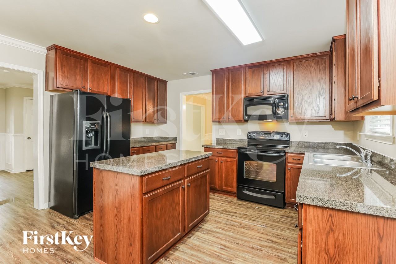 9644 Kestevan Ct - Photo 7 of 16