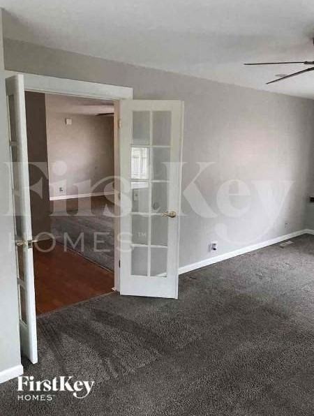 711 N Evanslawn Ave - Photo 4 of 11