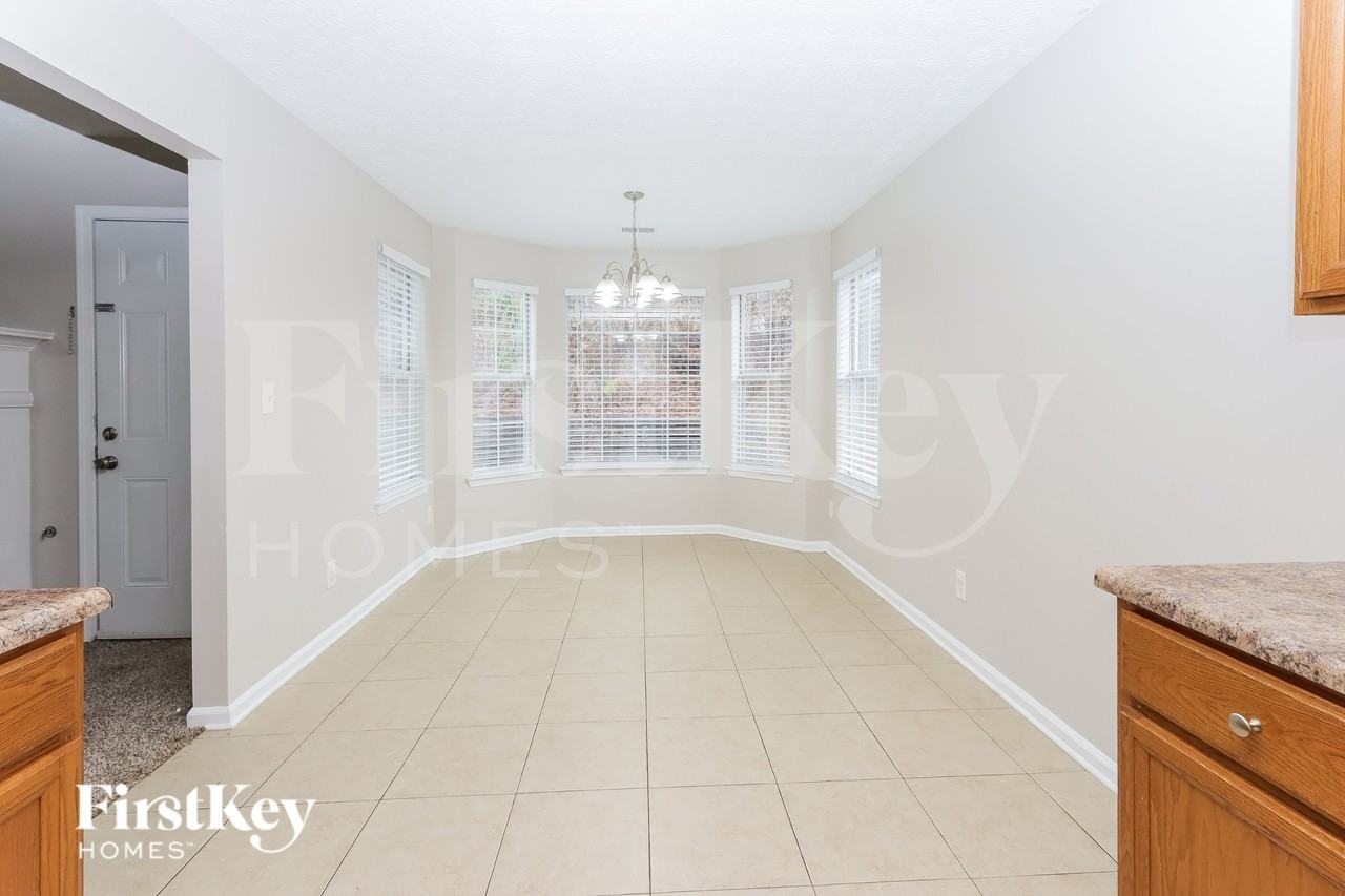 5901 Green Meadow Way - Photo 5 of 15