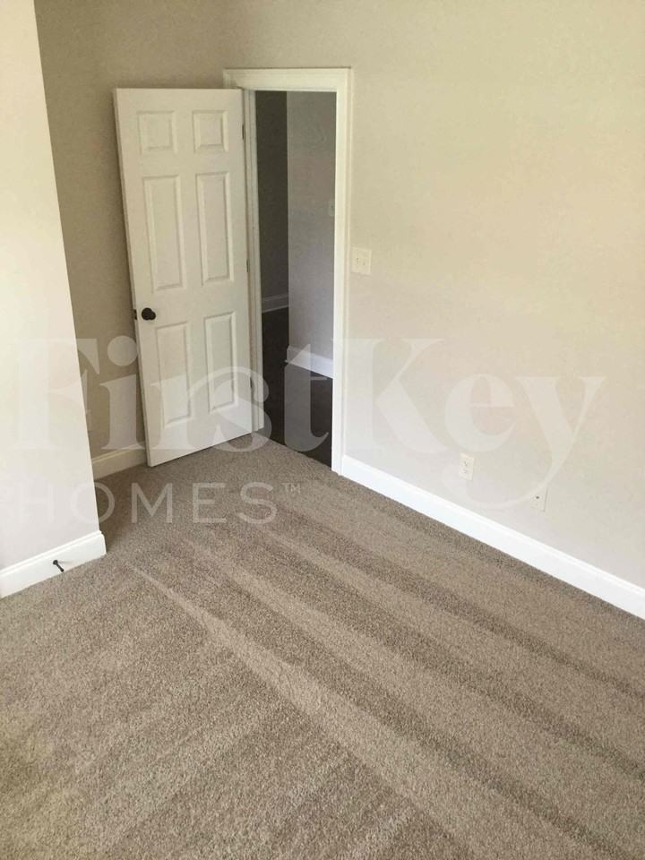 54 Village Pass - Photo 3 of 19