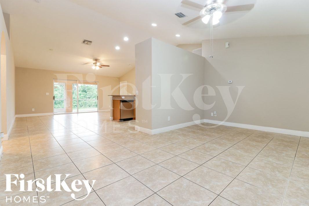 4213 12th St Sw - Photo 3 of 14