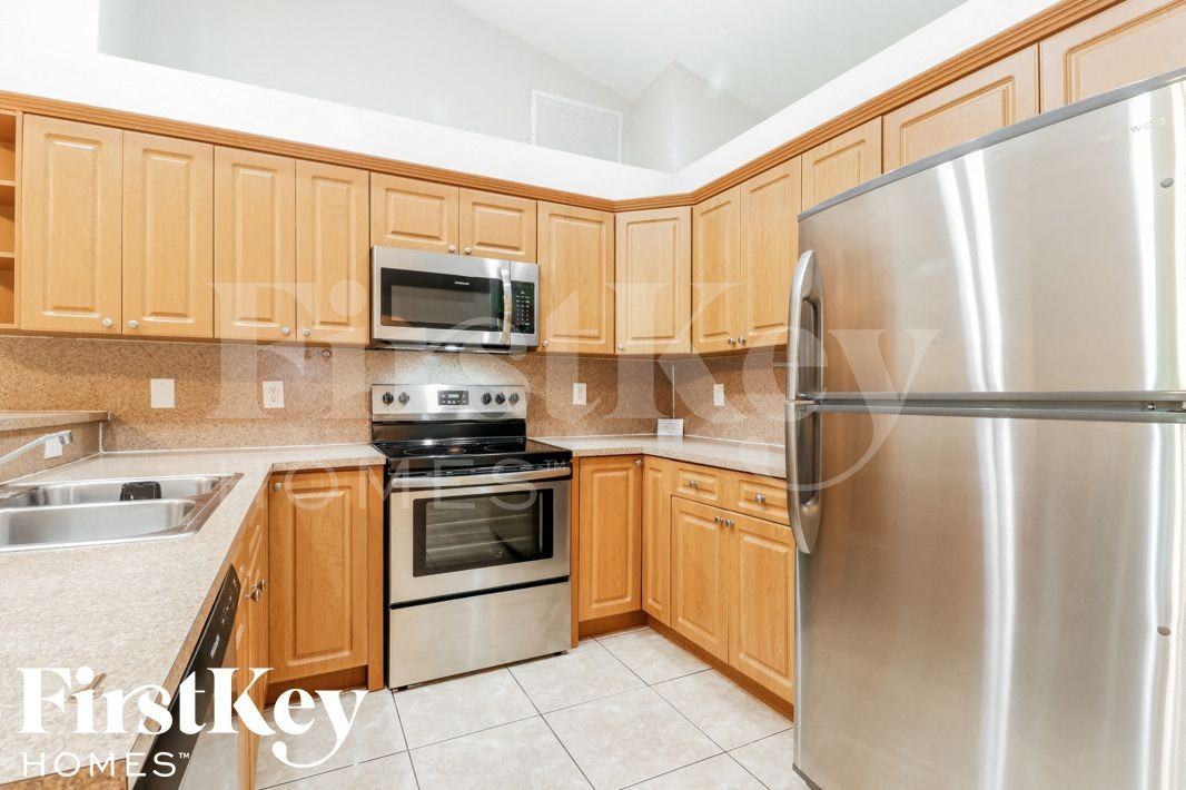 4213 12th St Sw - Photo 7 of 14