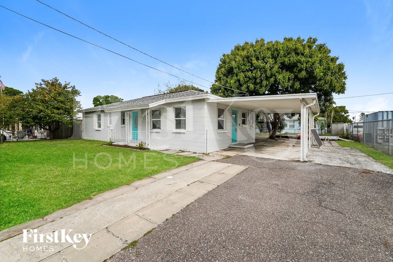 3805 W Rogers Ave - Photo 2 of 16