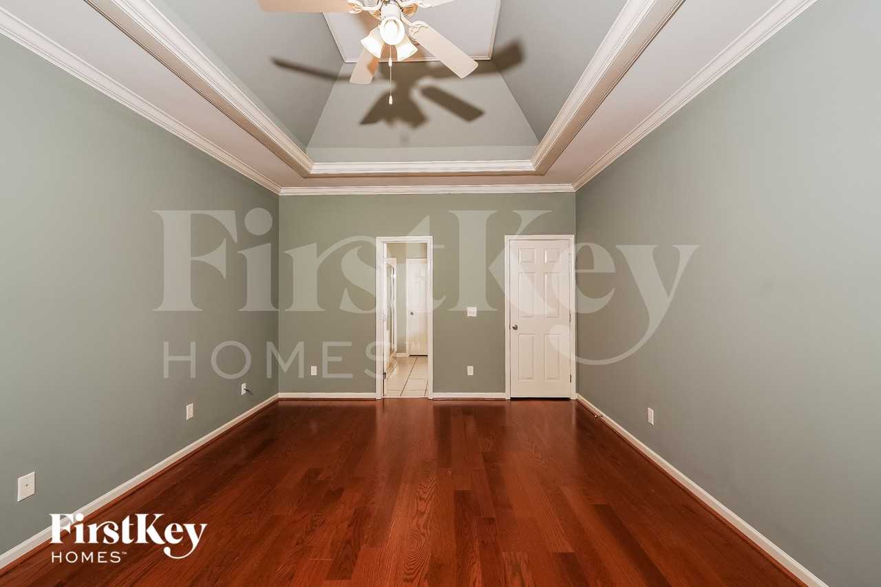 3642 Harrier Rd - Photo 5 of 15