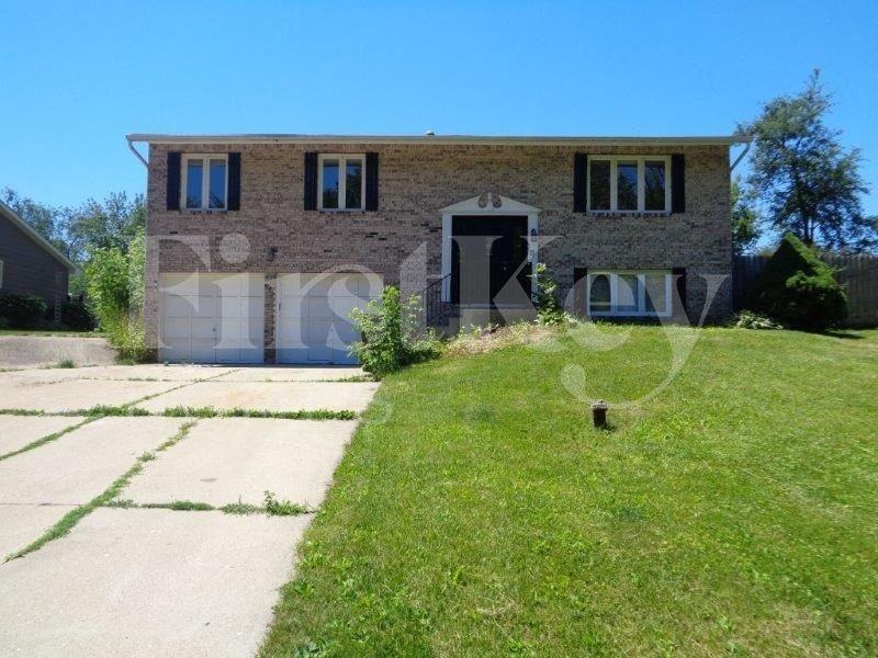 28577 W High Rd - Photo 2 of 31