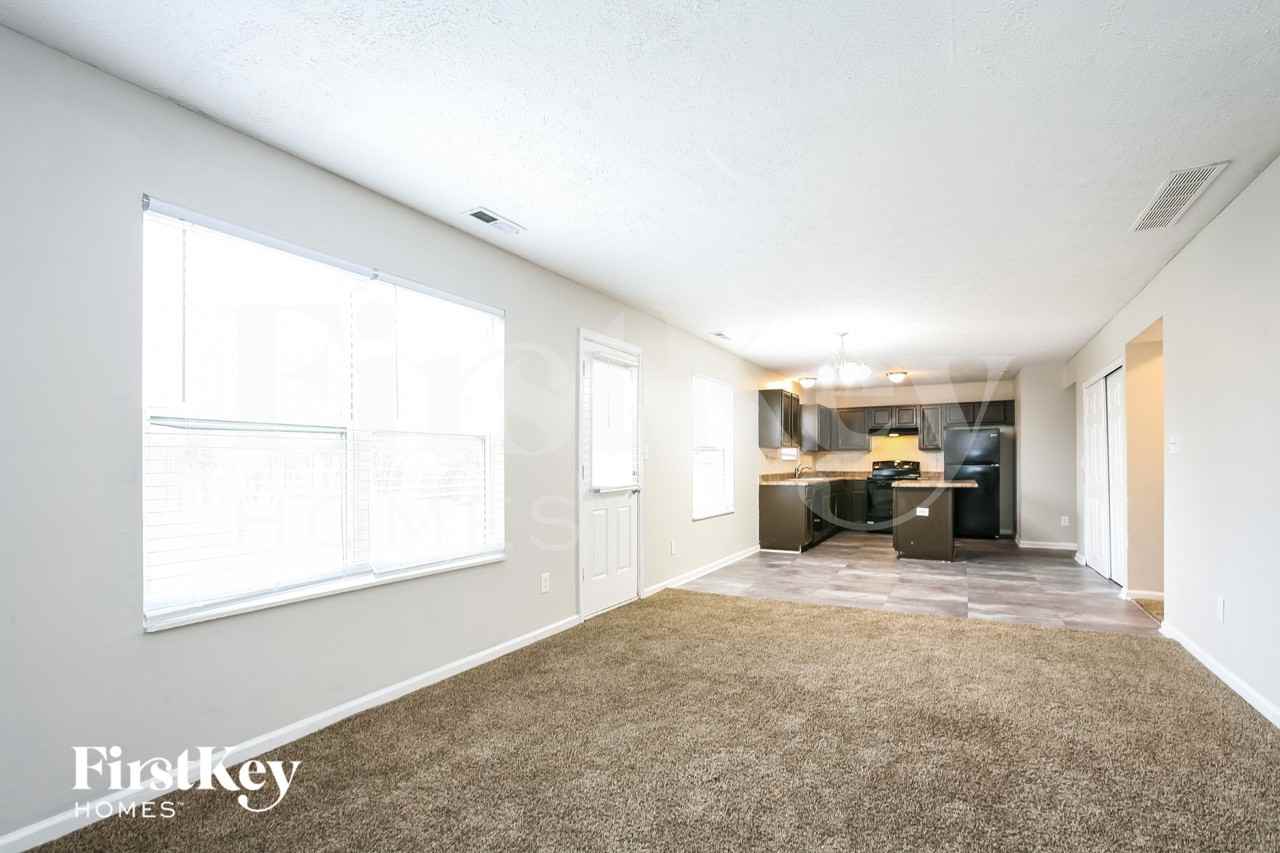 10758 Sedgegrass Dr - Photo 6 of 16