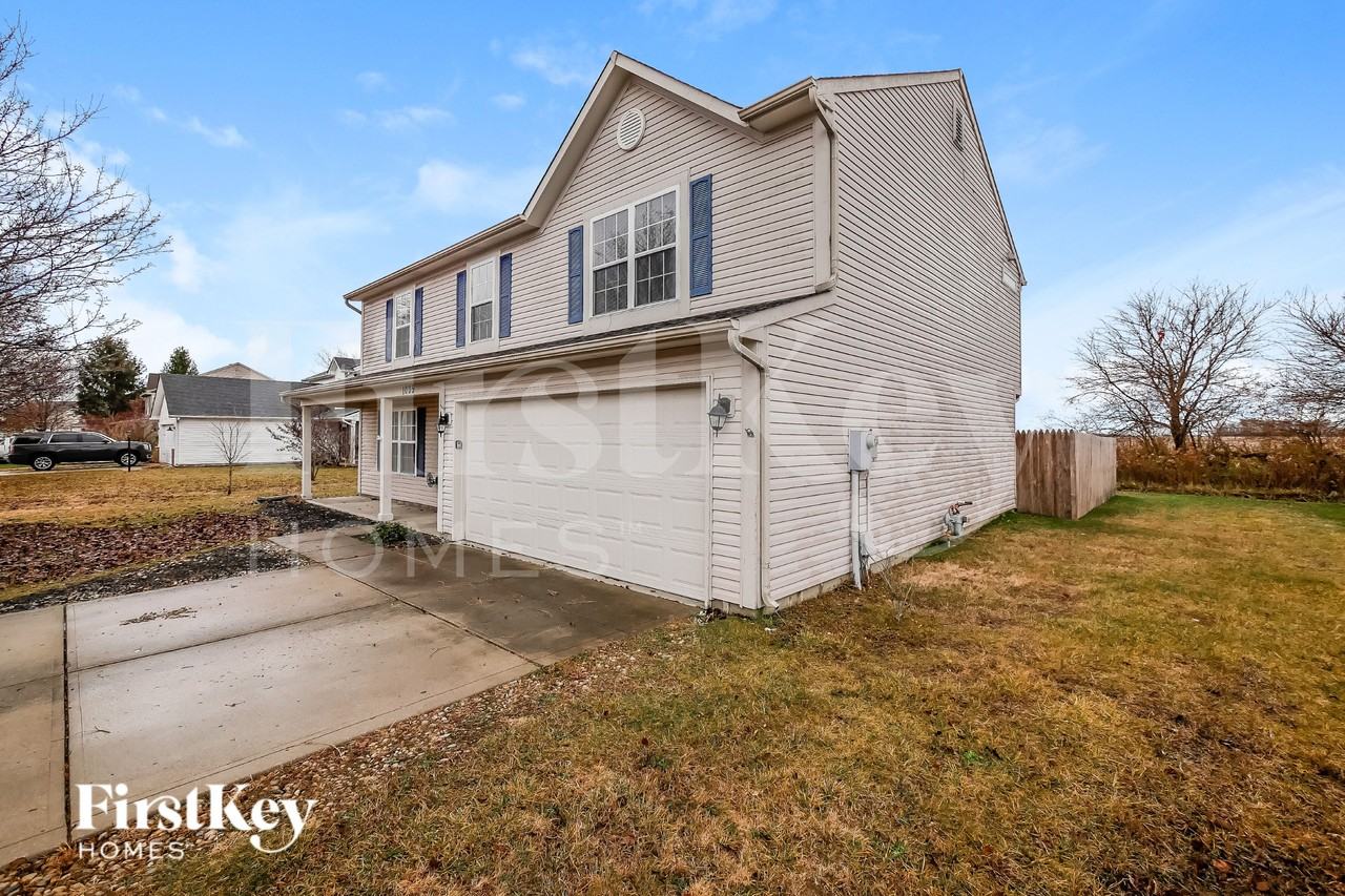 1005 Quaterhorse Run - Photo 3 of 16