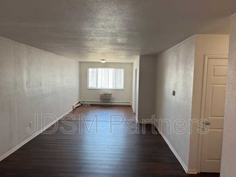 5605 W Warren Ave - Photo 3 of 13